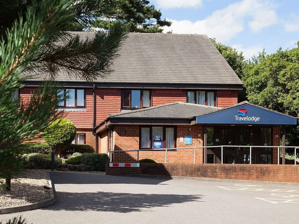 Travelodge Bracknell Exteriör bild